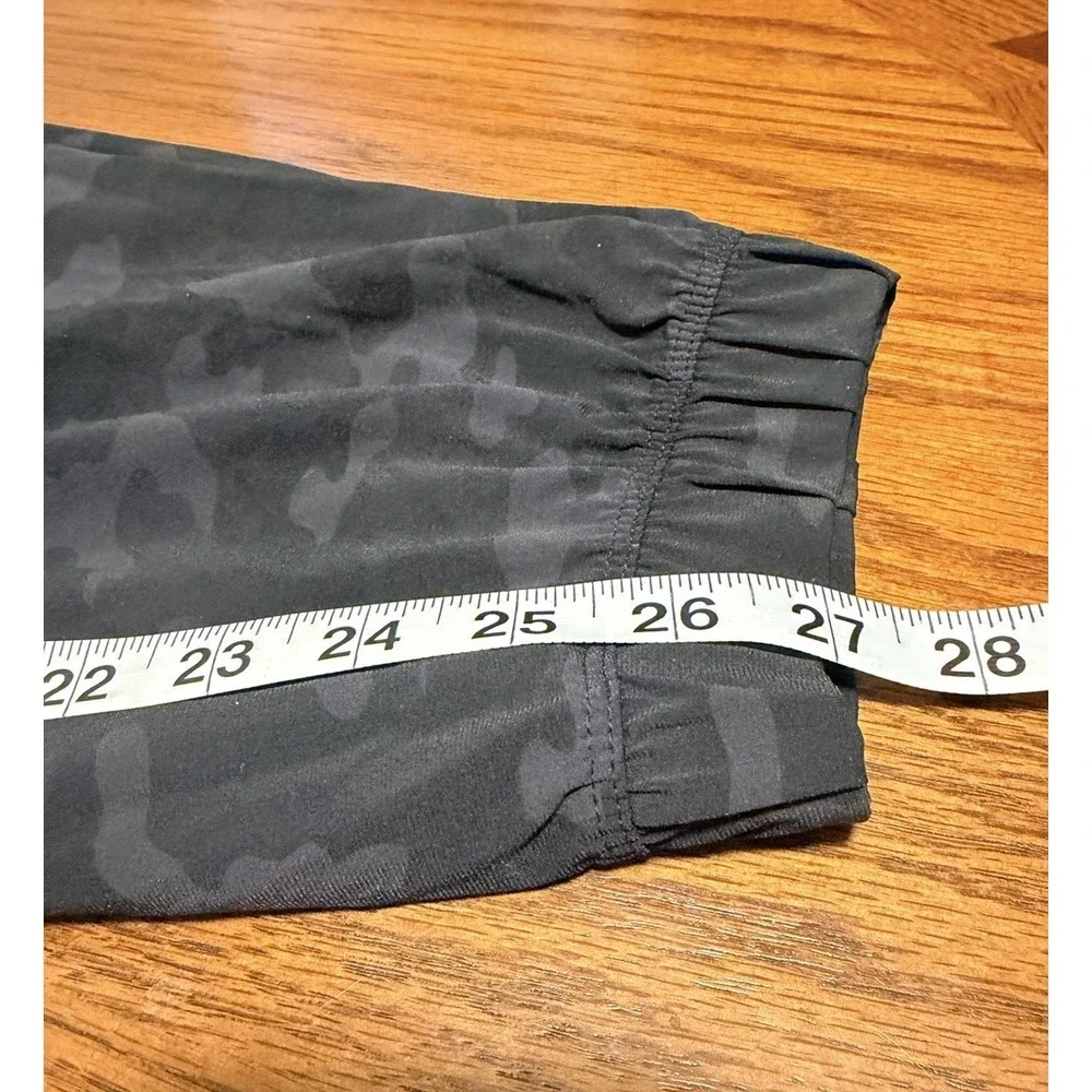 Fabletics The One Jogger Men's Performance Pants Black Camo XXL 2X, 40x27